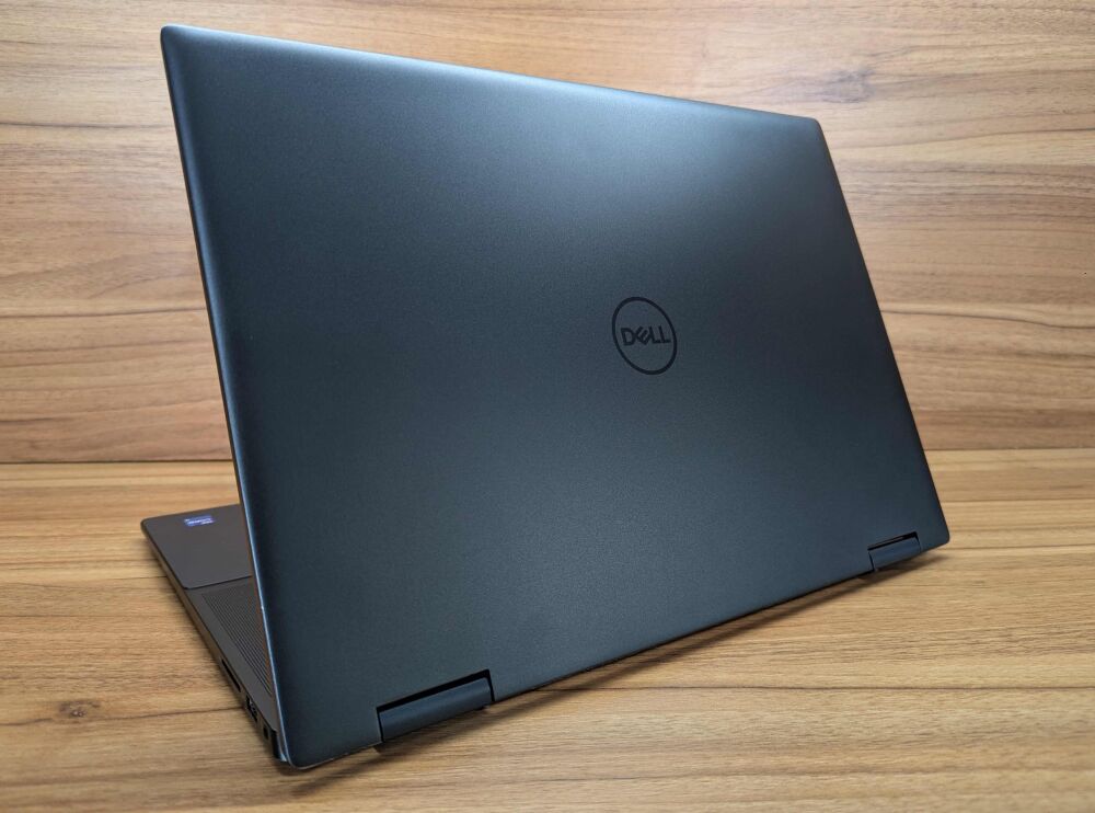 DELL i7 16GB SSD 24型タッチパネル Inspiron 使用少 本日みつけたお買い得品】Core i7-1260P搭載、デルの16型大画面2in1が