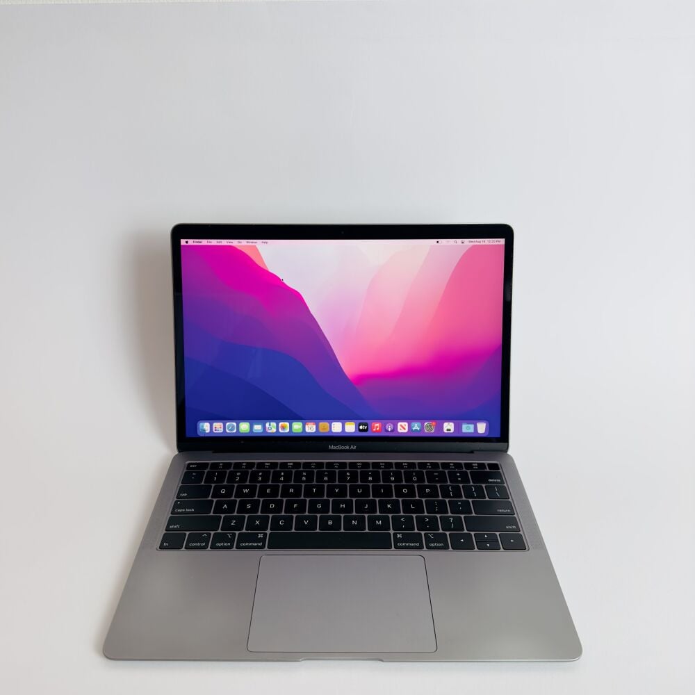 Купить ультрабук Apple MacBook Air 13 2019 / 13.3