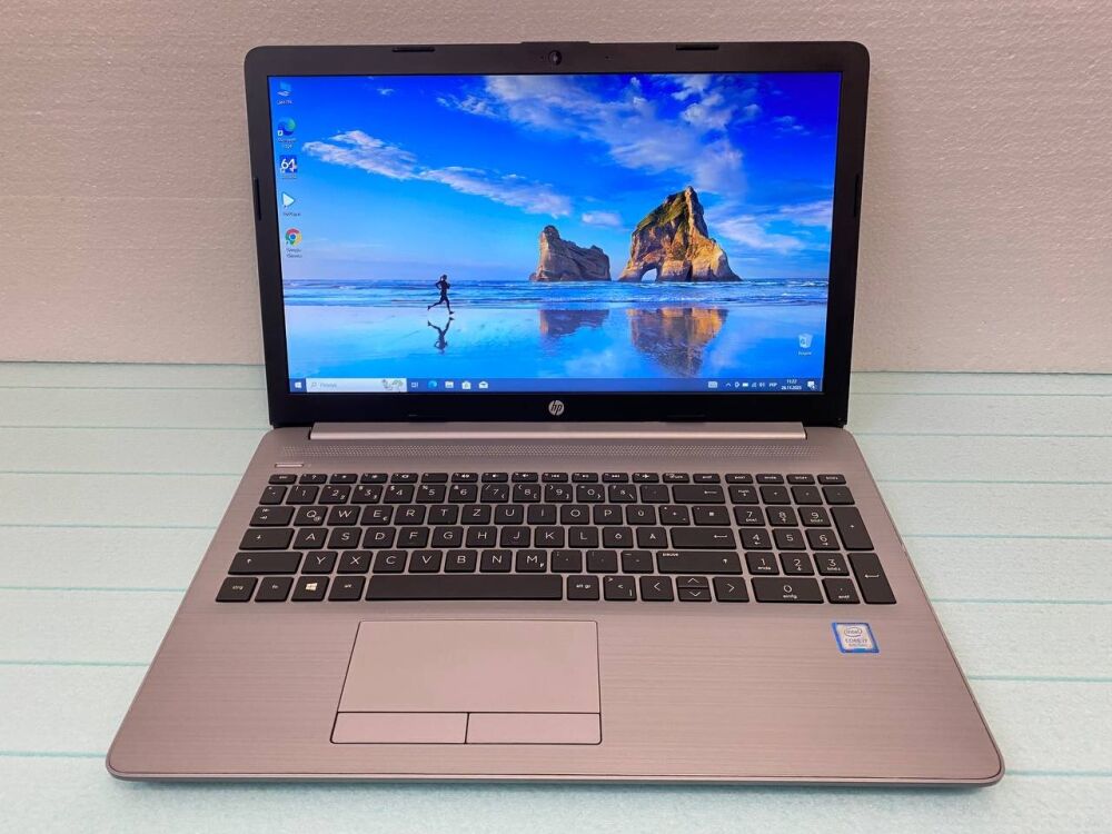 Купить ноутбук HP 250 G7 / 15.6