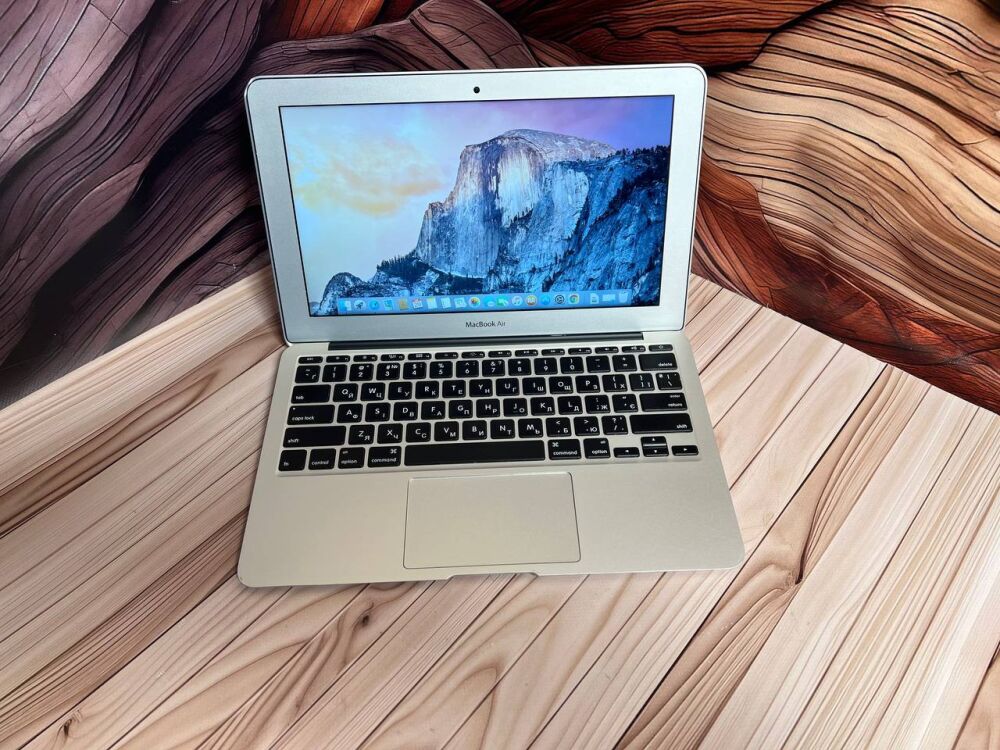 Купить нетбук Б-класс Apple MacBook Air 11 A1465 2015 / 11