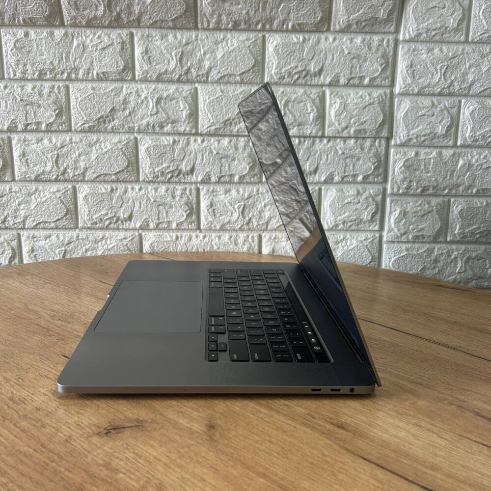 Купить ультрабук Б-класс Apple MacBook Pro 16 2019 A2141 / 16