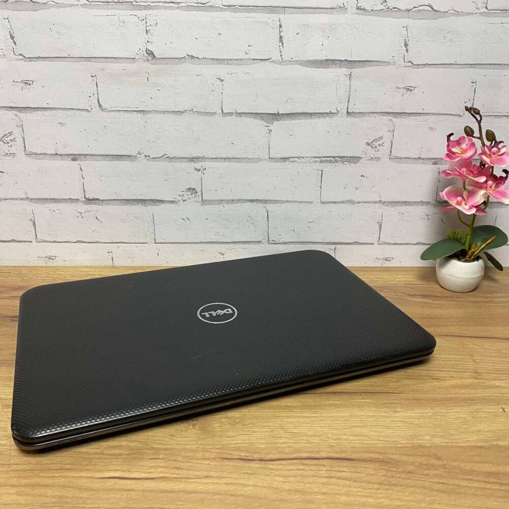 Купить ноутбук Dell Inspiron 17 3721 / 17.3