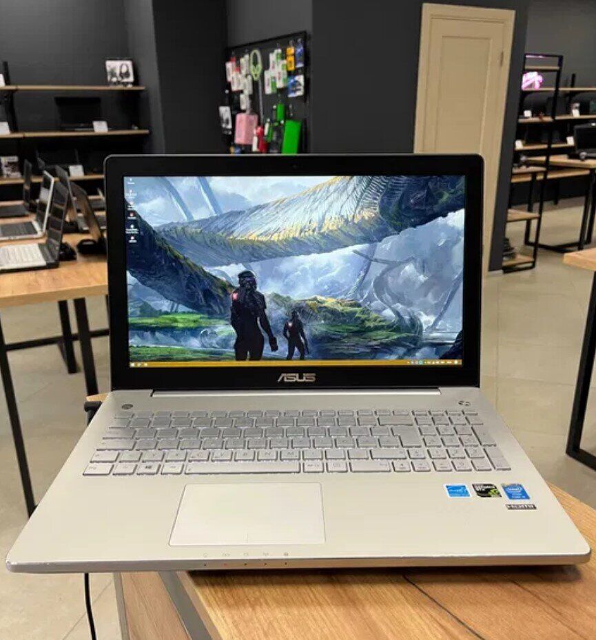 Купить игровой ноутбук Asus N550J / 15.6