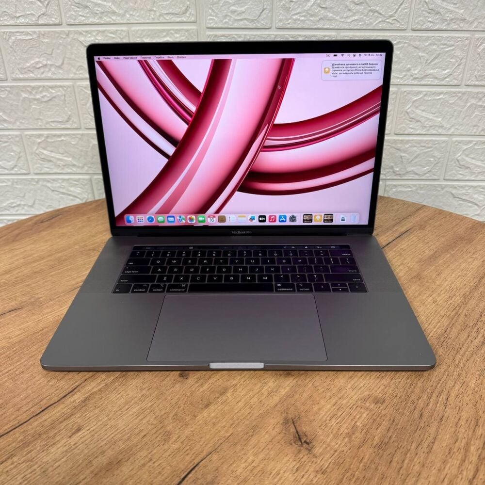 Купить ноутбук Apple MacBook Pro A1990 2019 / 15.4