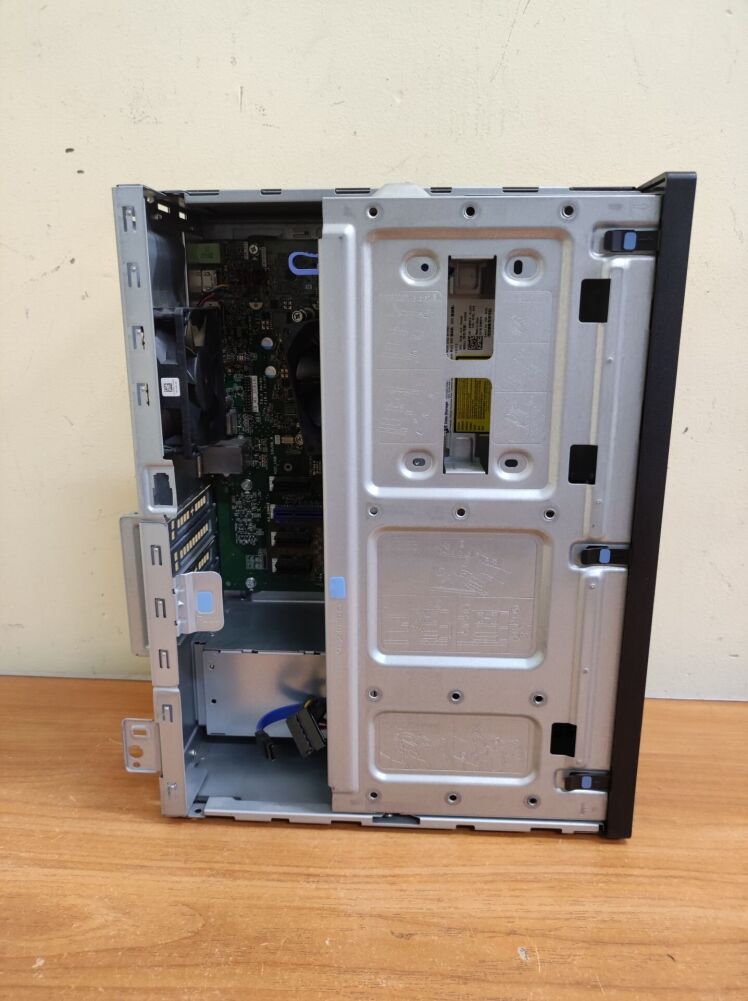 Купить Компьютер Dell OptiPlex 3060 Tower / Intel Core i3-8100 (4