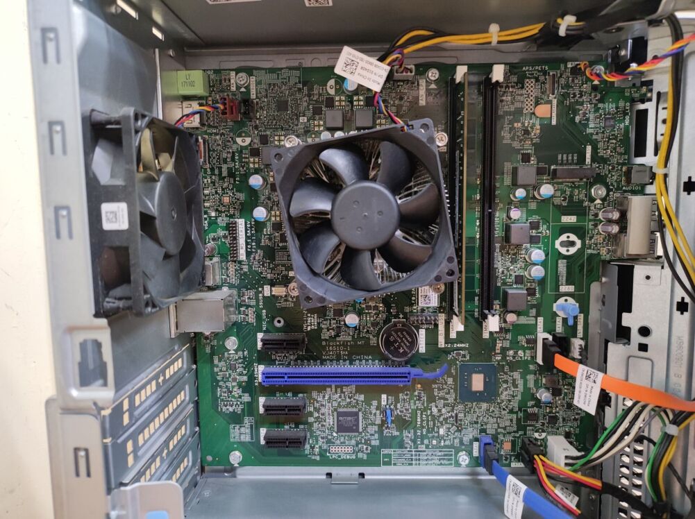 Купить Компьютер Dell OptiPlex 3060 Tower / Intel Core i3-8100 (4