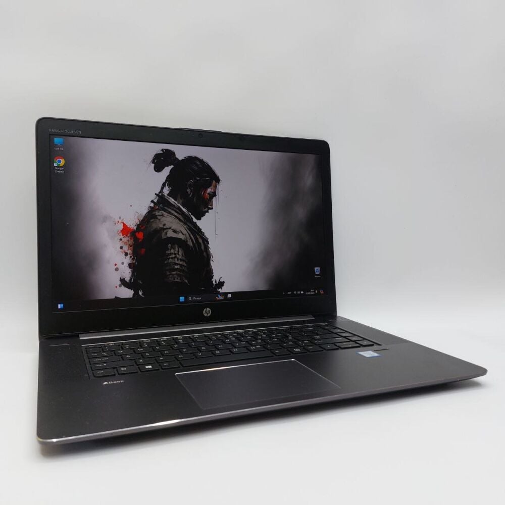 Купити мобільна рабочая станция HP ZBook Studio G3 / 15.6