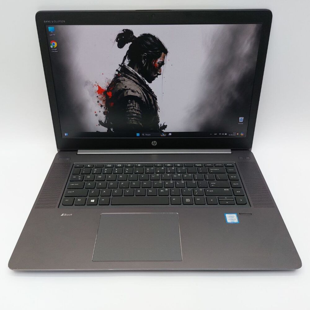 Купити мобільна рабочая станция HP ZBook Studio G3 / 15.6
