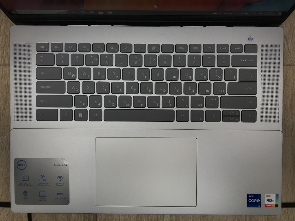 Купити Ноутбук Б-клас Dell Inspiron 16 5620 / 16