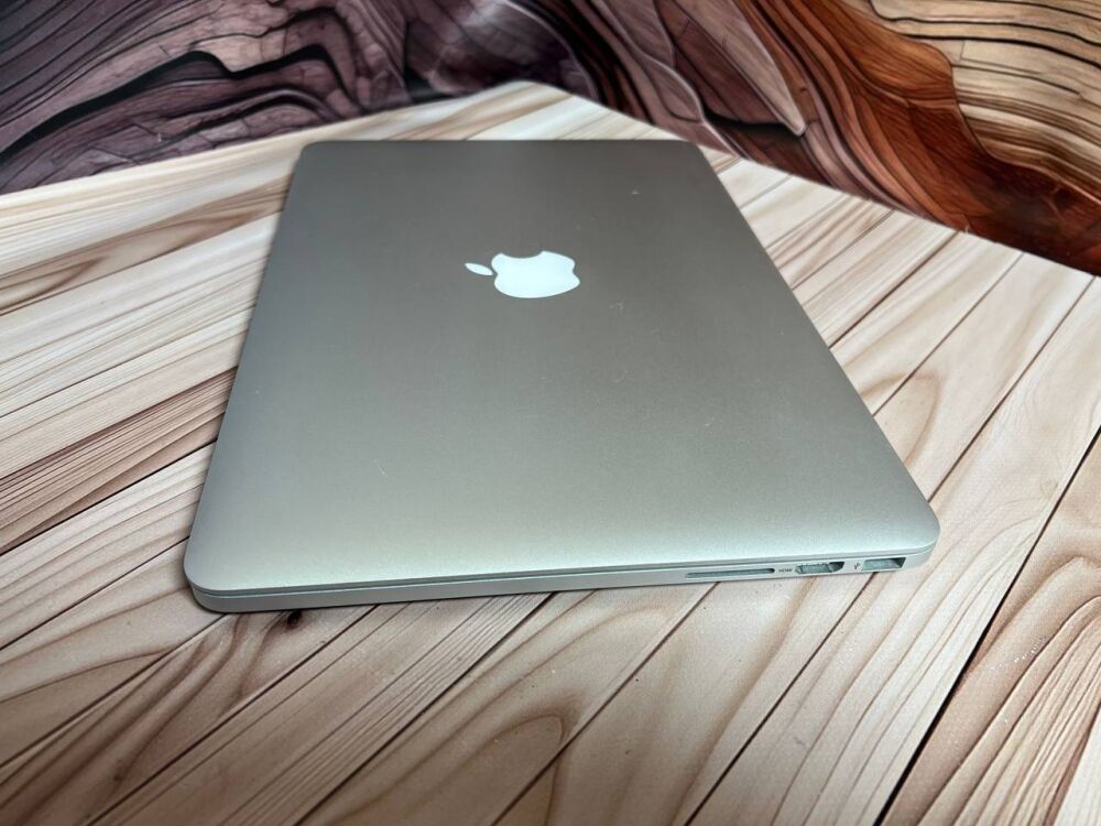 Купить ультрабук Б-класс Apple MacBook Pro 13 A1502 / 13.3