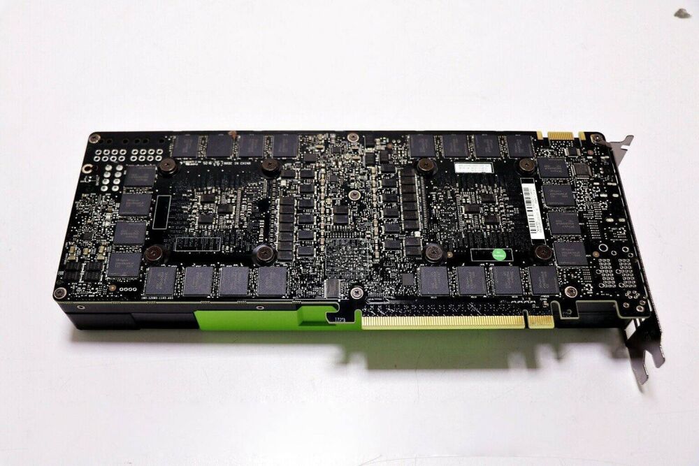 Купить дискретную видеокарту nVidia Tesla K80, 24 GB (2x 12 GB