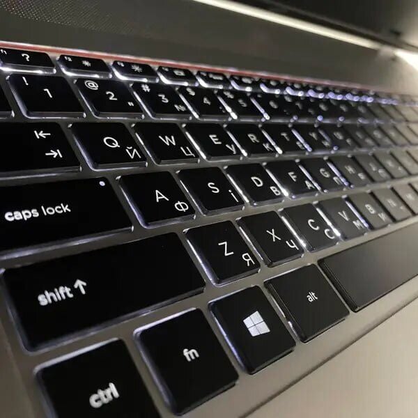 Купить ноутбук HP Envy 17 / 17.3