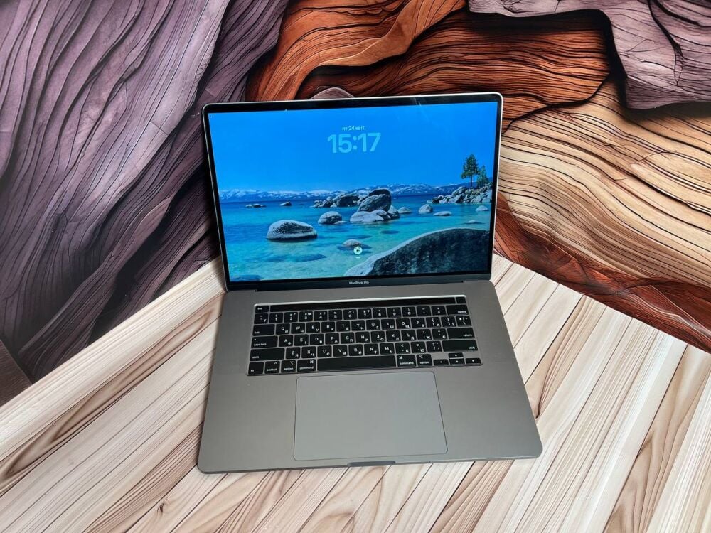 Macbookpro2019 カスタムモデル16inch i9/16G/1TB Купить Б/У Apple MacBook Pro 16