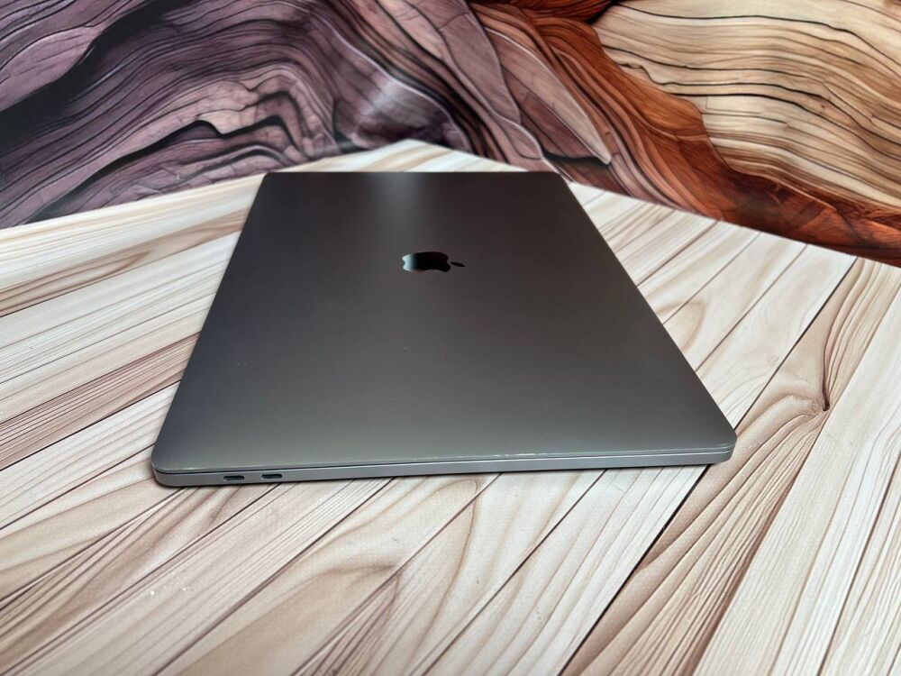 Купить ультрабук Apple MacBook Pro 16 2019 A2141 / 16