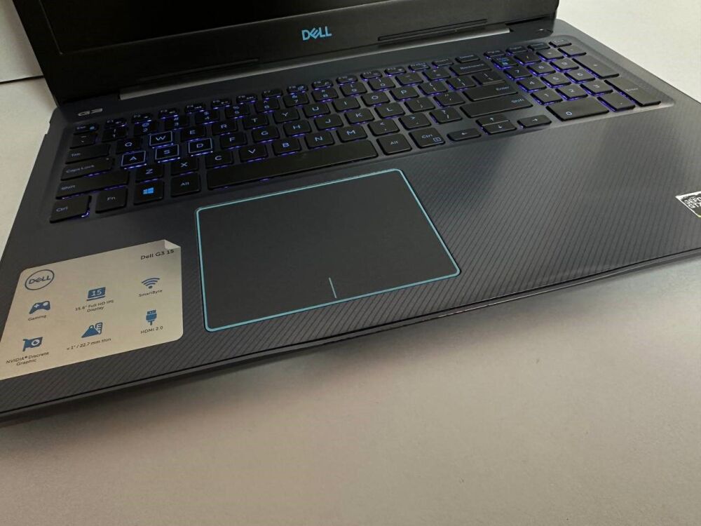 Купить игровой ноутбук Б-класс Dell G3 3579 / 15.6