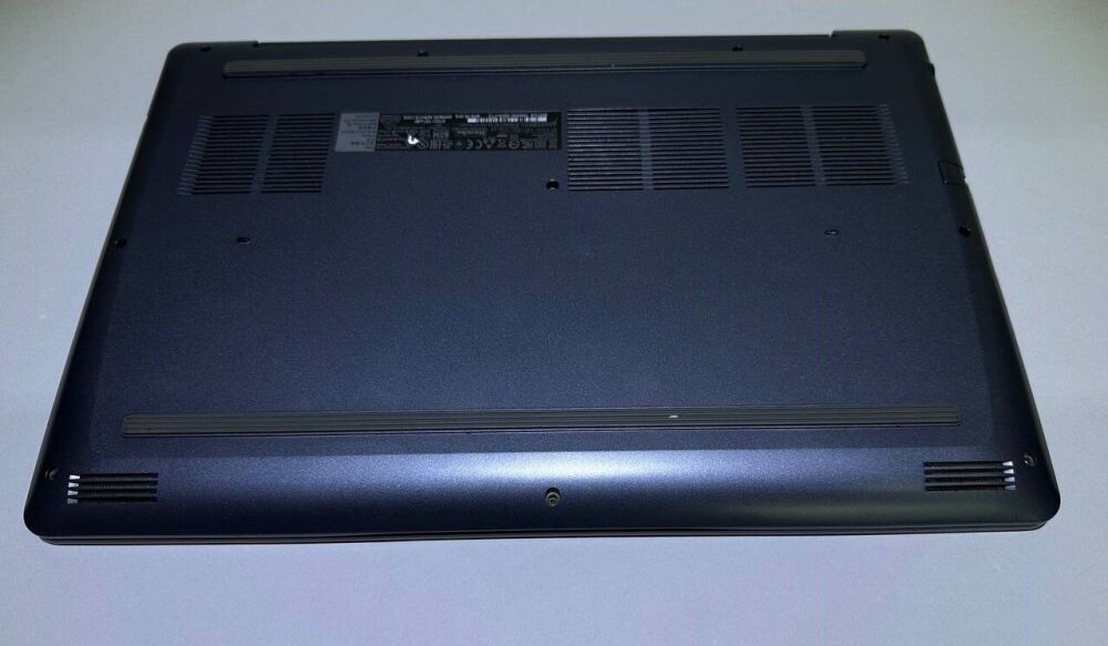 Купить игровой ноутбук Б-класс Dell G3 3579 / 15.6