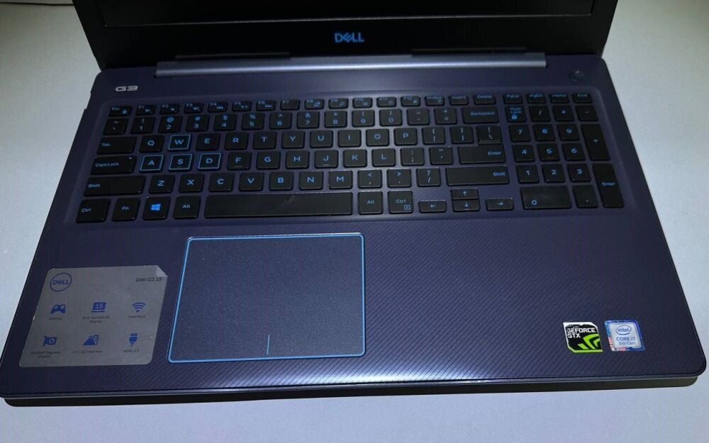 Купить игровой ноутбук Б-класс Dell G3 3579 / 15.6