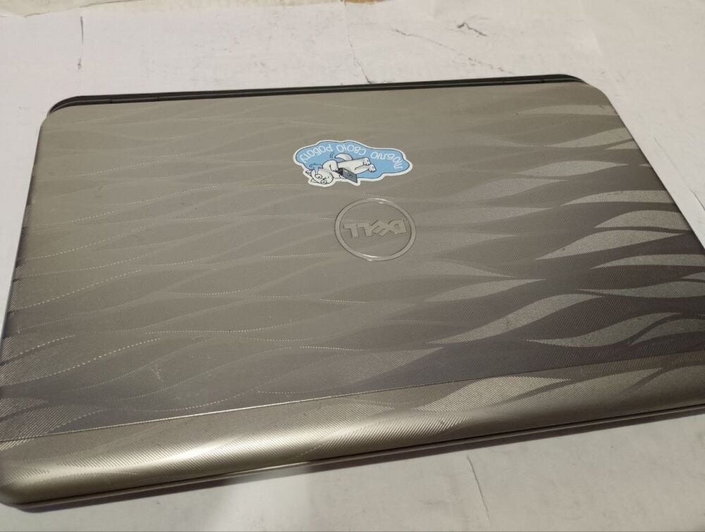 Купить ноутбук Dell Inspiron N5010 / 15.6