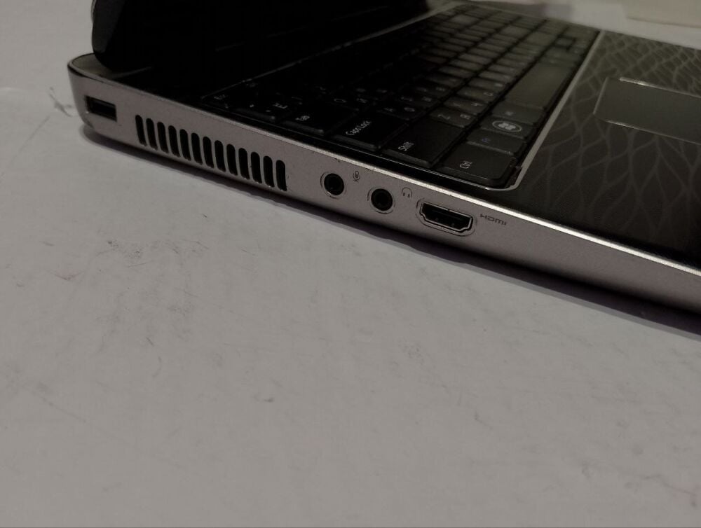 Купить ноутбук Dell Inspiron N5010 / 15.6