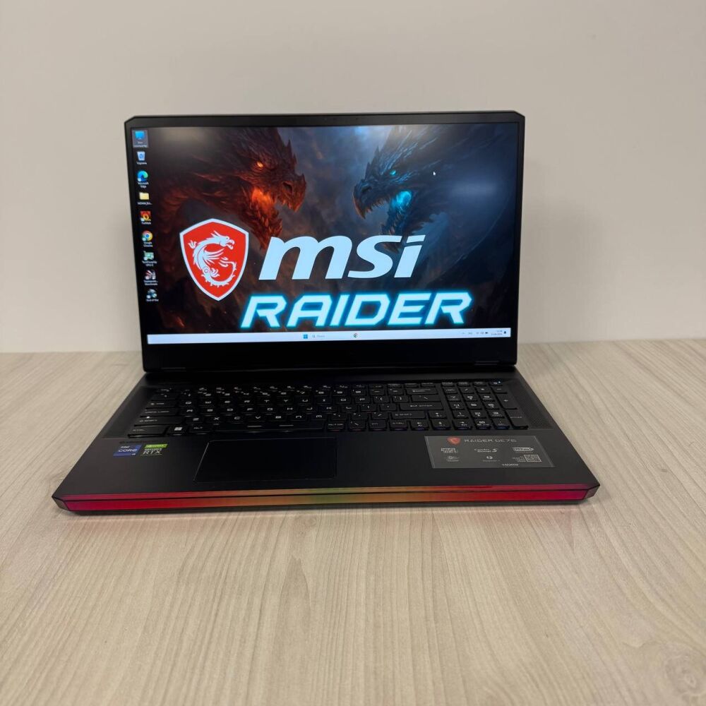 Купить игровой ноутбук MSI Raider GE76 12UE / 17.3
