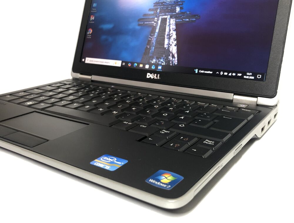 【最速i5・最新オフィス搭載ですが、訳ありのため格安！DELL Latitude E6220】 Купить нетбук Б-класс Dell Latitude E6220 / 12.5
