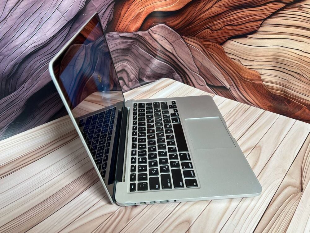 Купить ультрабук Б-класс Apple MacBook Pro 13 A1502 / 13.3