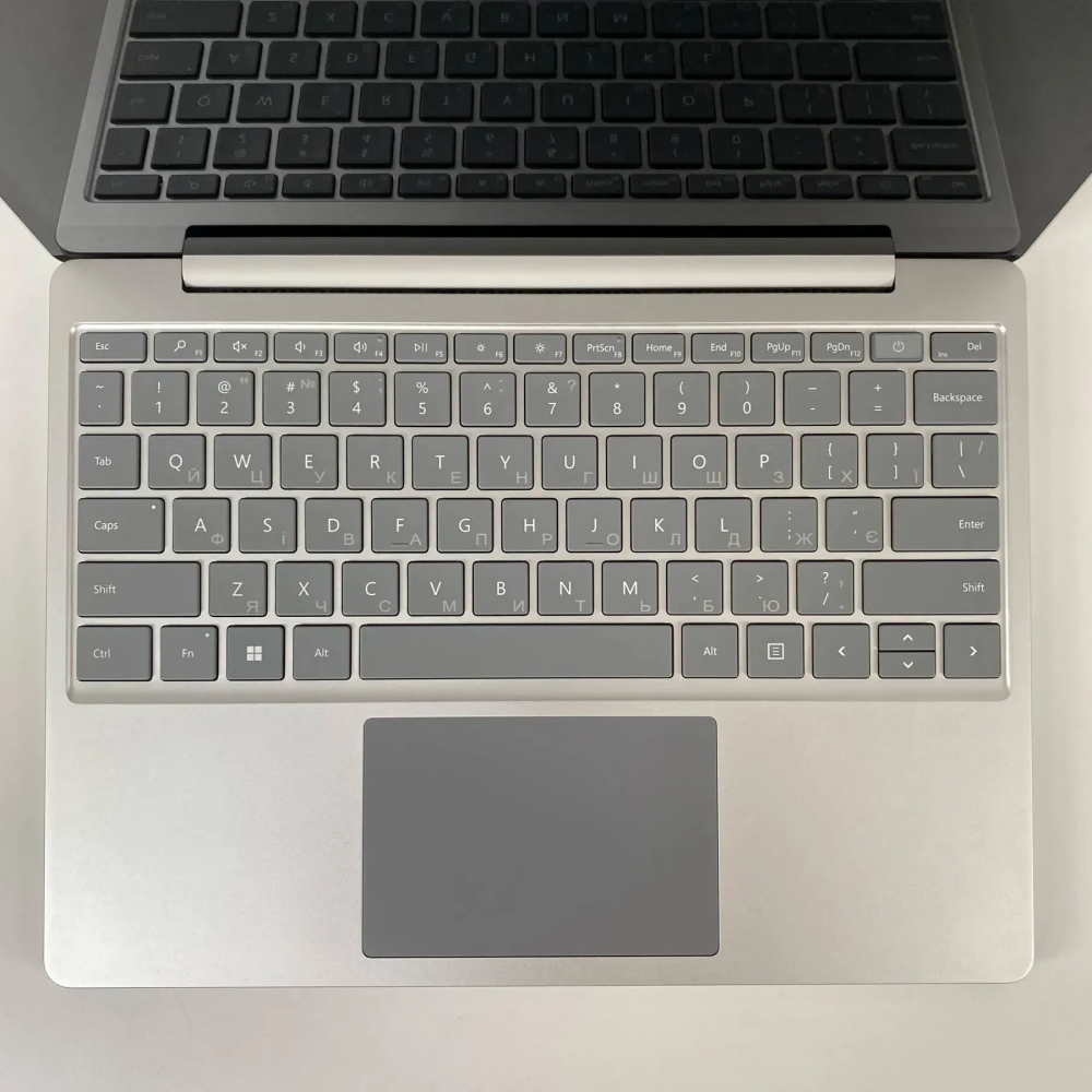 Купить нетбук Б-класс Microsoft Surface Laptop GO 2 / 12.4