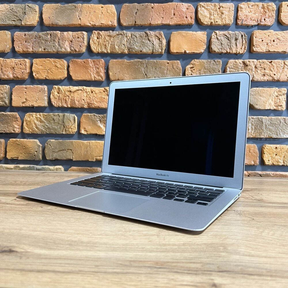 Apple アップル MacBookAir A1369 Core-i7 Apple MacBook Air A1369 Business Laptop, Intel Core i7-2nd