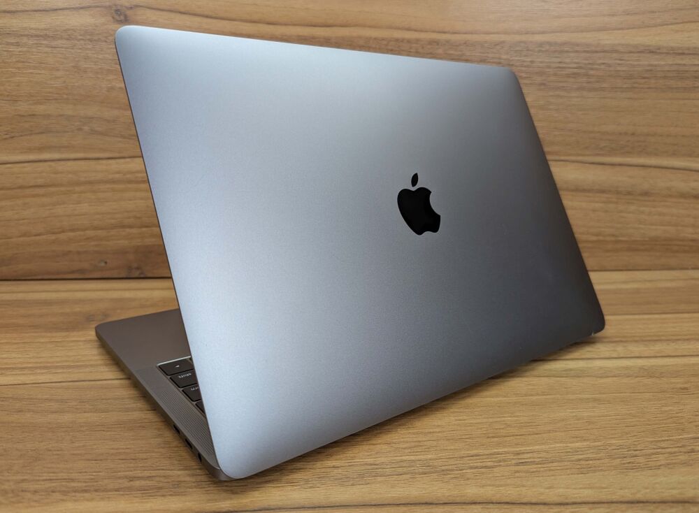 Купить ультрабук Apple MacBook Pro A1706 2017 / 13.3