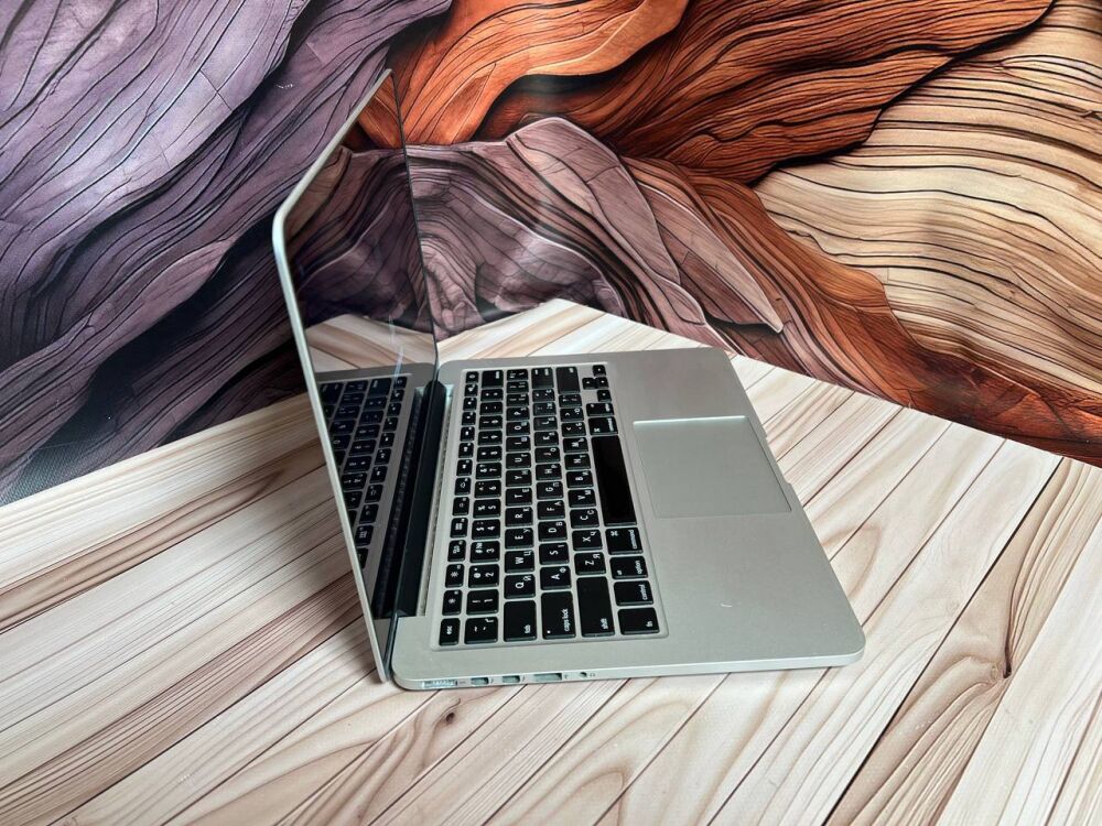 Купить ультрабук Б-класс Apple MacBook Pro 13 A1502 / 13.3