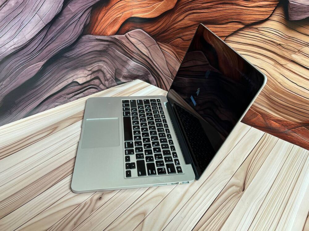 Купить ультрабук Б-класс Apple MacBook Pro 13 A1502 / 13.3