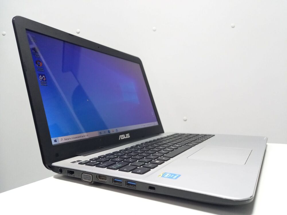 Купить ноутбук Asus X555L / 15.6