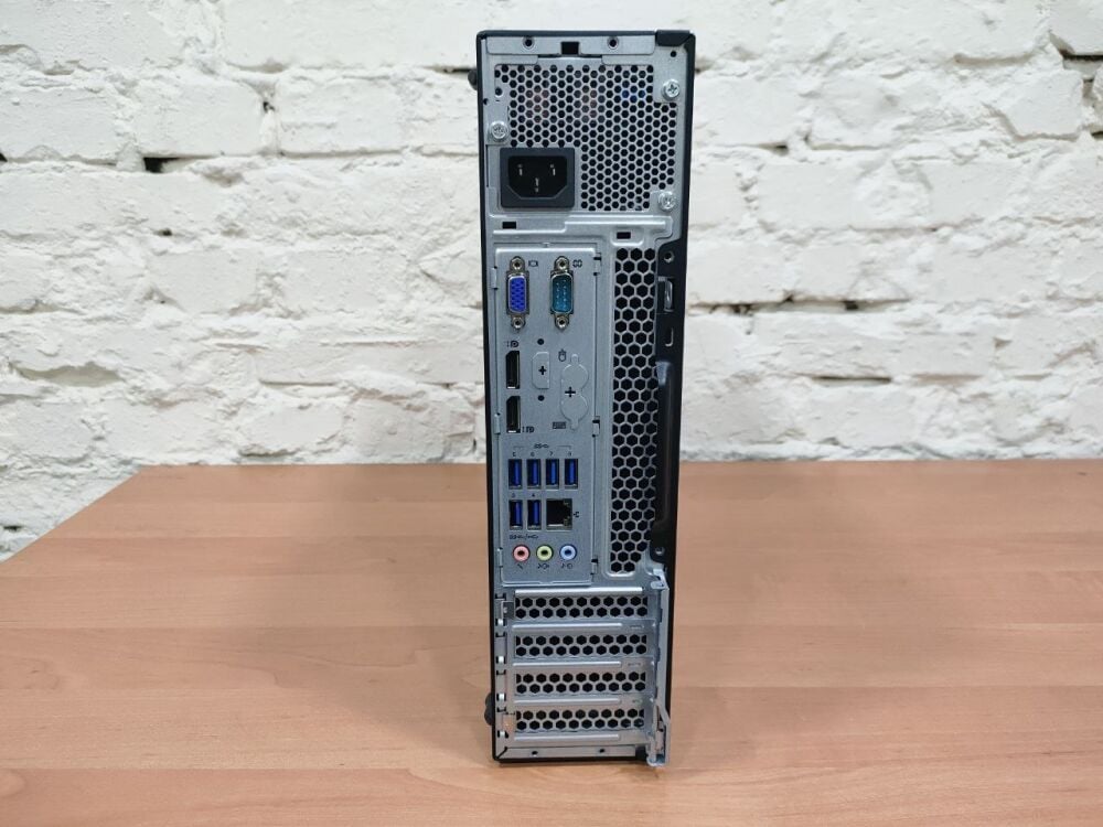 Lenovo ThinkCentre M900【第6世代CPU】 ThinkCentre M900 Small | 省スペース PC | レノボ・ ジャパン