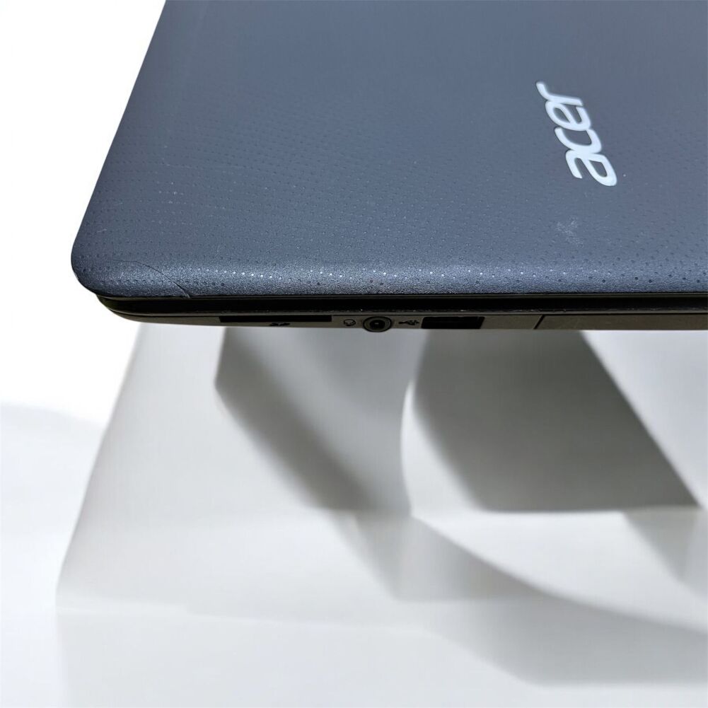 Купить ноутбук Acer Aspire ES1-533 / 15.6