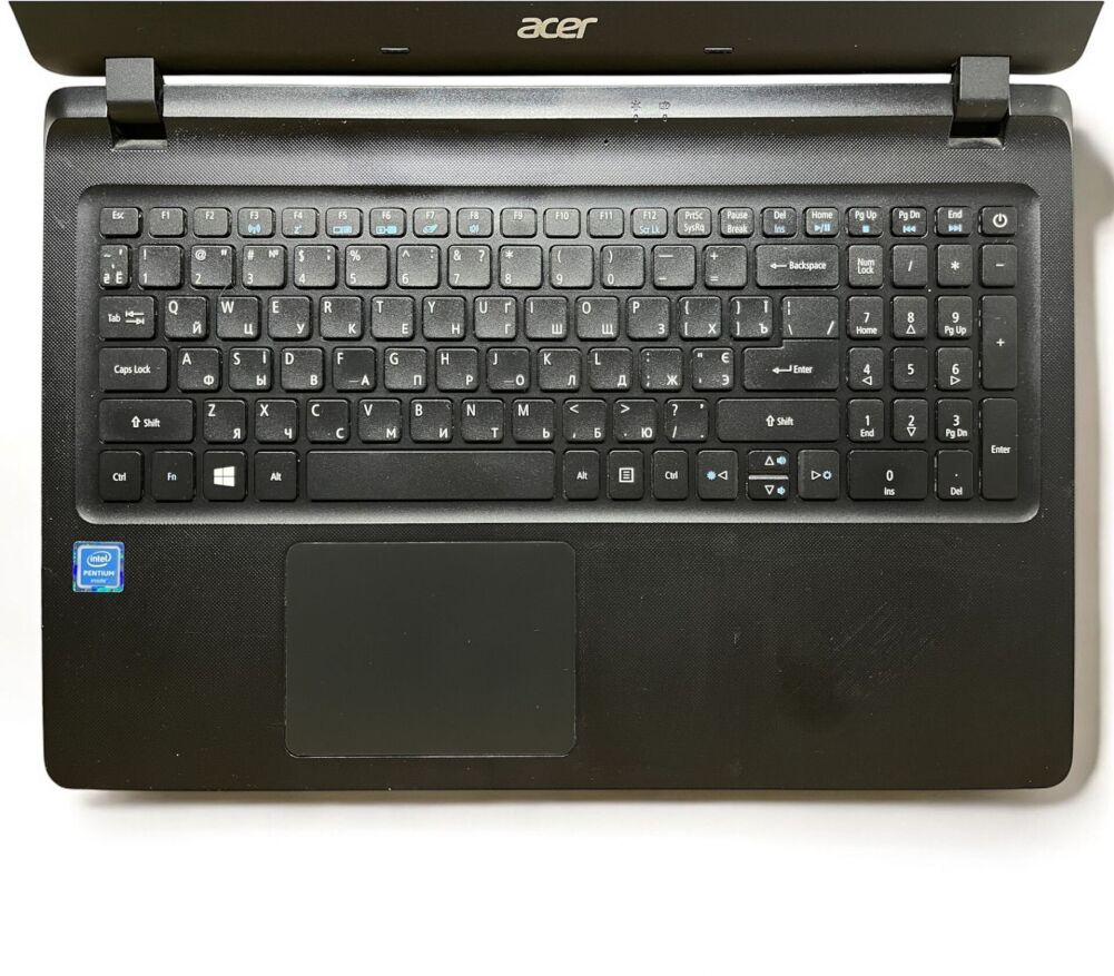 Купить ноутбук Acer Aspire ES1-533 / 15.6