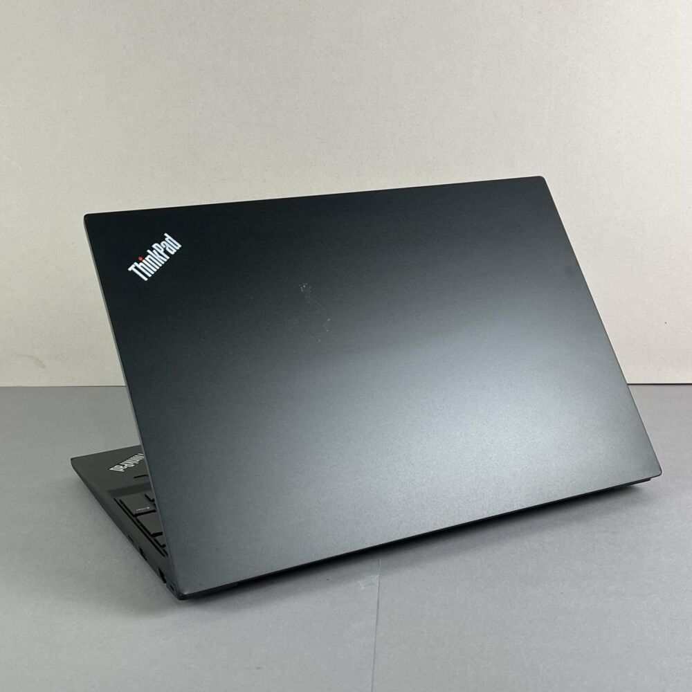 Купить ноутбук Б-класс Lenovo ThinkPad E580 / 15.6