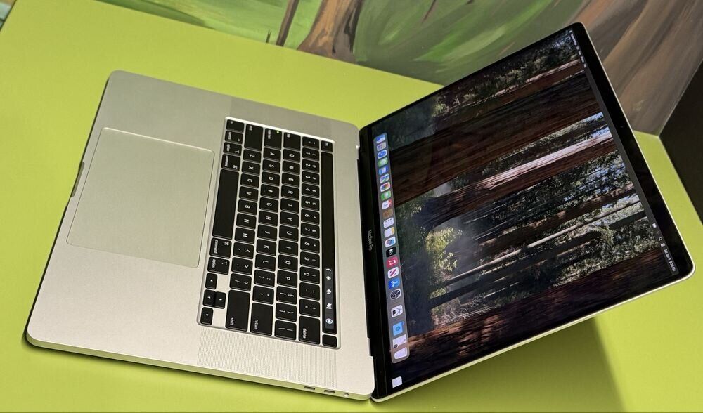 Купить ультрабук Apple MacBook Pro 16 (2019) / 16