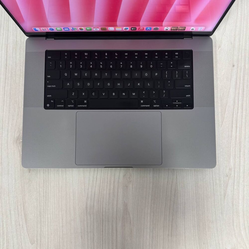 Купить ультрабук Apple MacBook Pro 16 2021 A2485 / 16.2