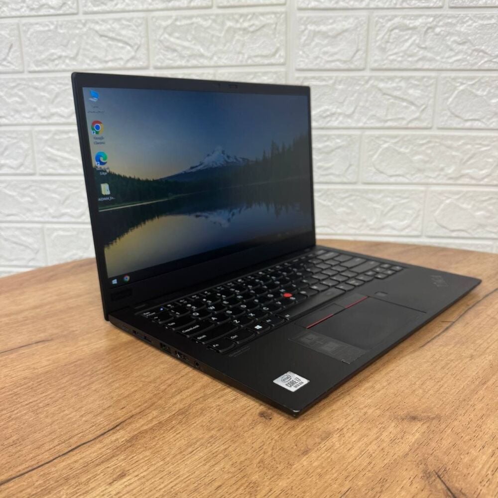 Купить ультрабук Б-класс Lenovo Thinkpad X1 Carbon Gen 7 / 14