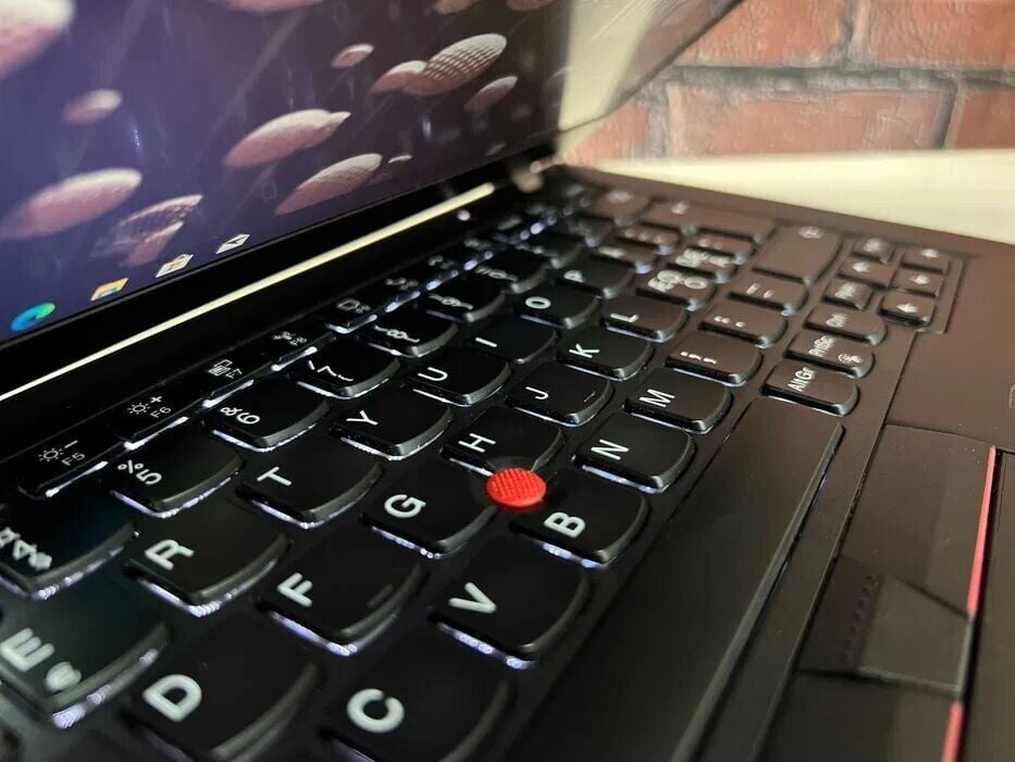 レノボThinkpad X13 Gen1 i5-10210U 8GB 256GB 豪華9特典】Lenovo ThinkPad X13 Gen1 ｜Core i5 第10世代以上相当