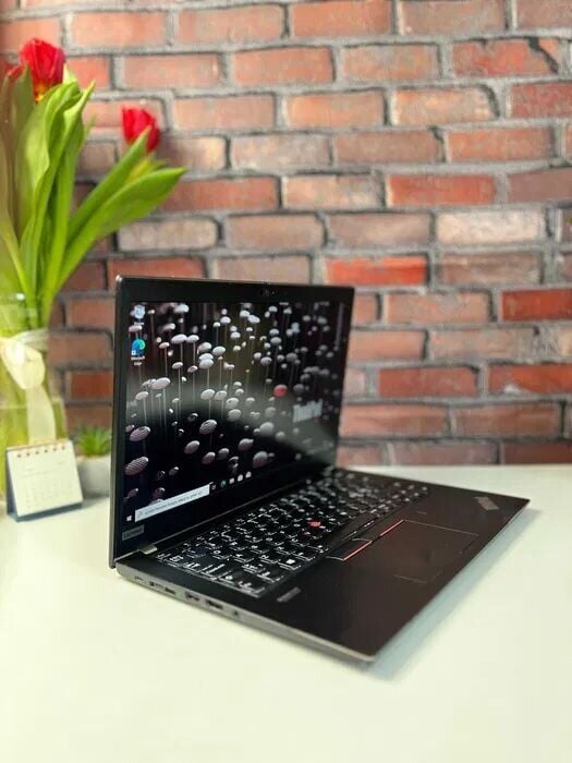 Купить ультрабук Lenovo ThinkPad X13 Gen 1 / 13.3