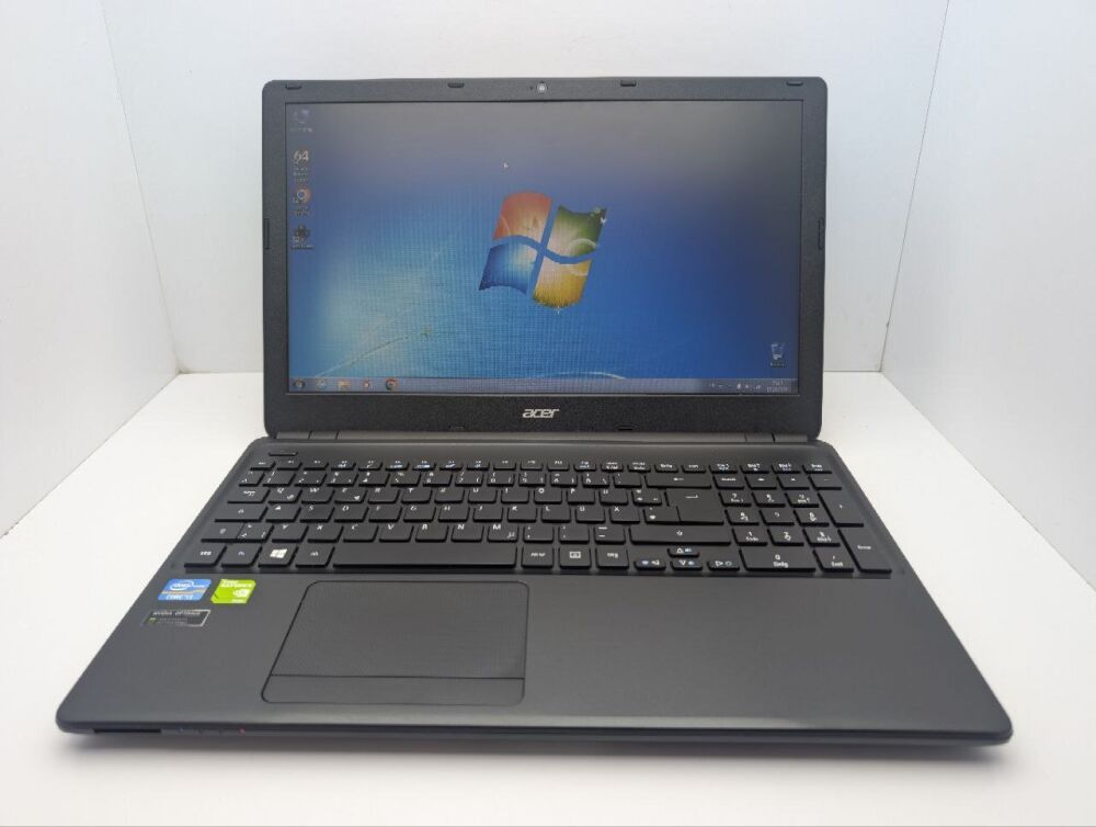 Купить ноутбук Acer Aspire E1-570G / 15.6