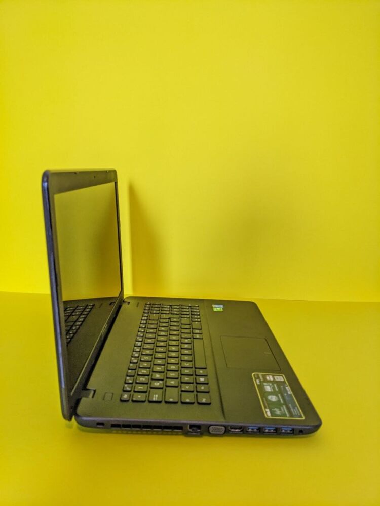 Купить игровой ноутбук Asus X751L / 17.3