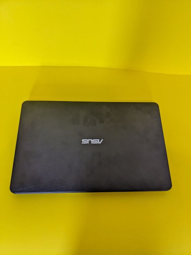Laptop Asus Nomor Model X751L ゲーミングノート Купить игровой ноутбук Asus X751L / 17.3