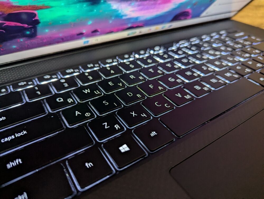 Купити мобільну робочу станцію Б-клас Dell Precision 5760 / 17