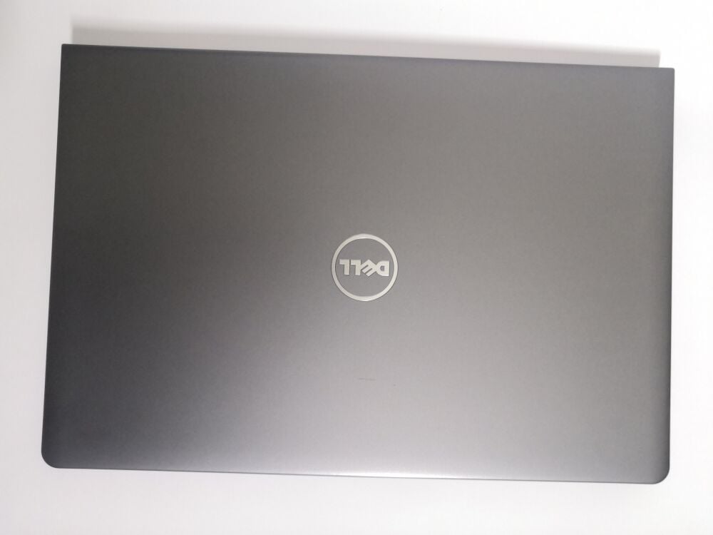 ★美品☆Dell Vostro15 3568 Windows10 Купить ноутбук Dell Vostro 15 3568 / 15.6