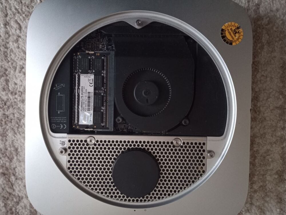 Купить неттоп Apple Mac Mini Mid 2010 / Intel Core 2 Duo E6600 (2
