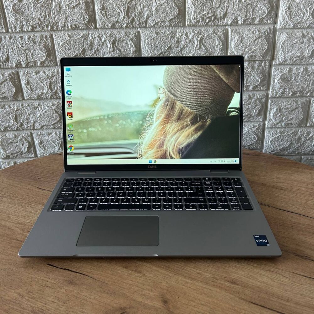 Купить игровой ультрабук Б-класс Dell Latitude 5530 / 15.6
