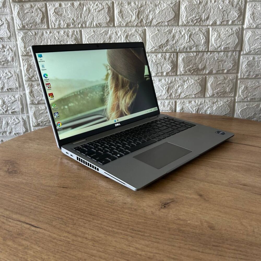 Купить игровой ультрабук Б-класс Dell Latitude 5530 / 15.6