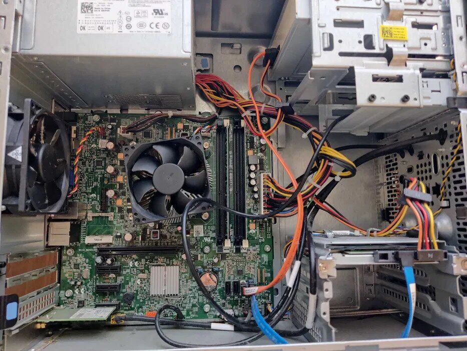 Купить компьютер Dell Vostro 460 Tower / Intel Core i7-2600 (4 (8